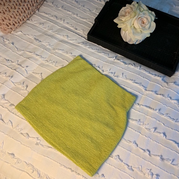 Neon Yellow Lime BCBGeneration Mini Skirt - Picture 3 of 8